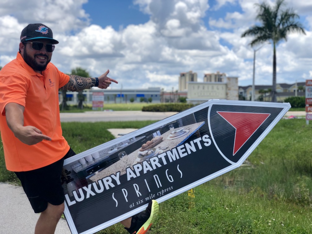 Sign Spinners for Springs Apartments Florida