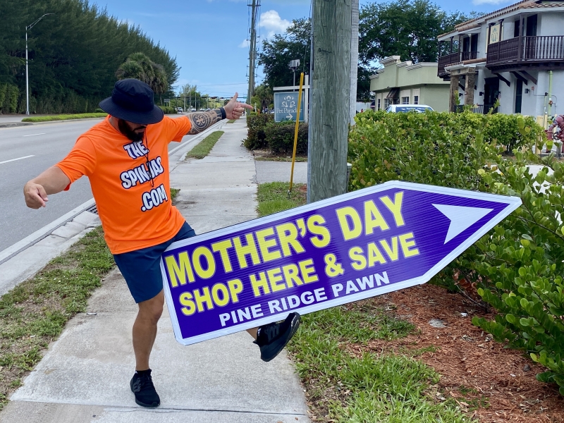 Sign Spinners for Mothers Day in FL