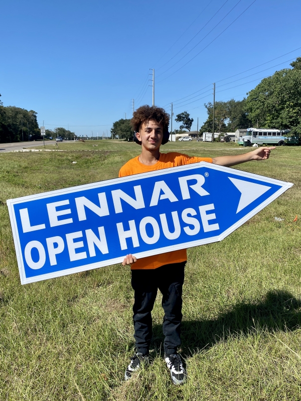 Sign Spinners for Lennar Florida