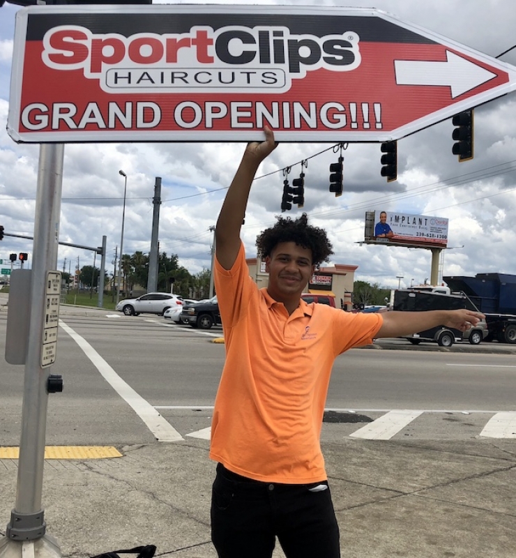 Sign Spinners for Sports Clips Florida