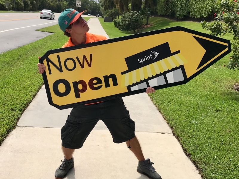 Sign Spinners for Sprint in Florida